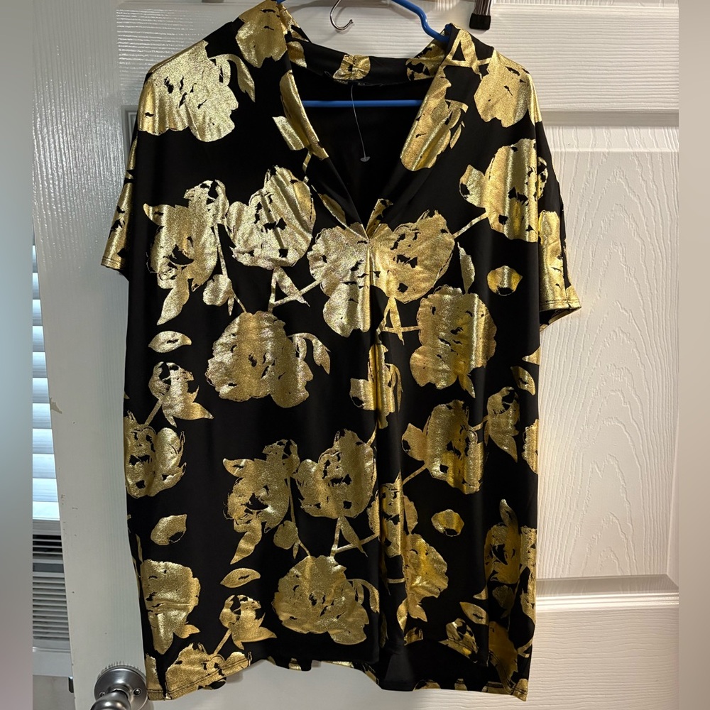 NWT Rachel Roy Black & Gold Graphic Top